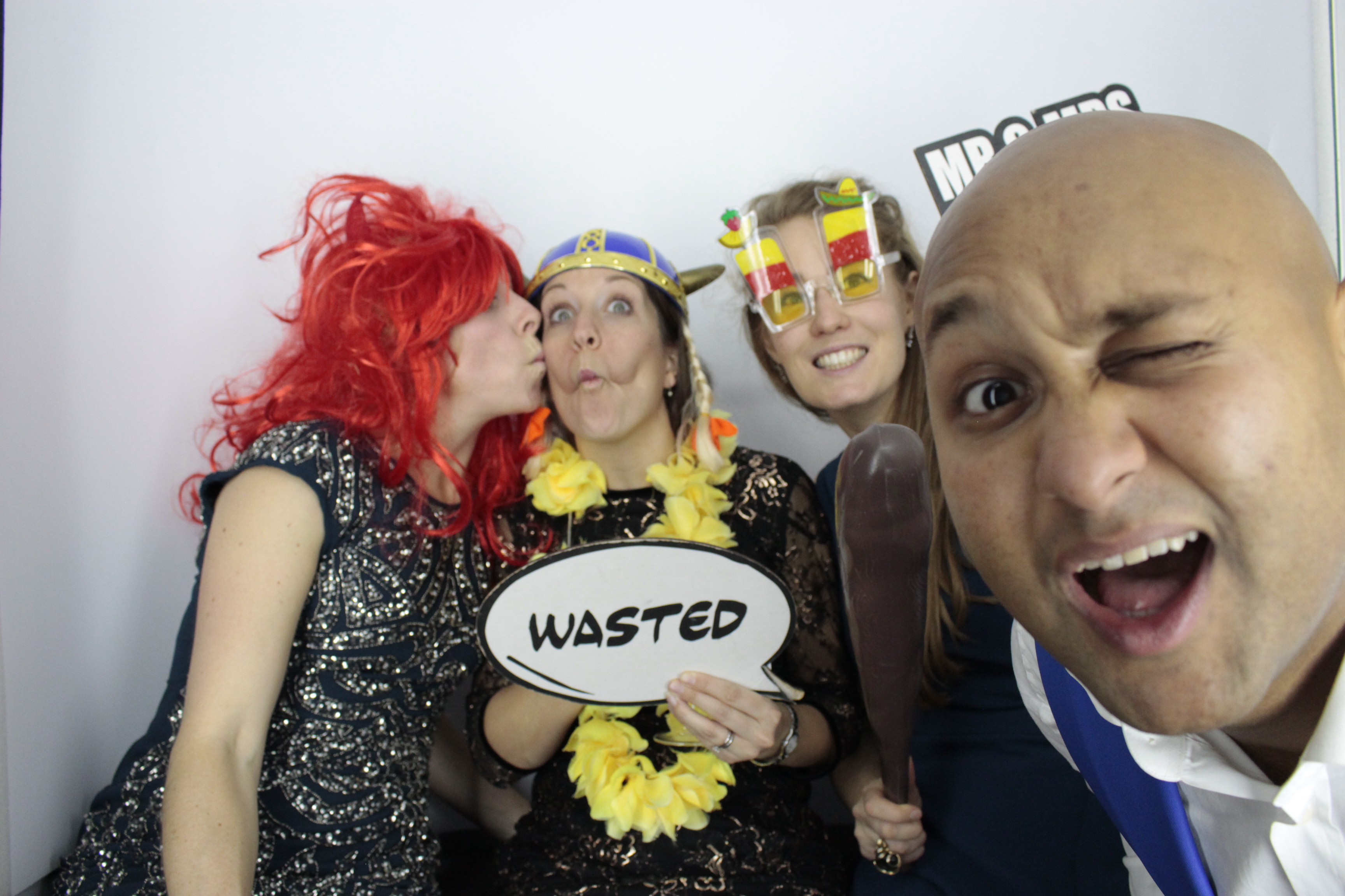Dermot and Hattie's Wedding | View more photos from the event at gallery.myphotoboothexperience.co.uk/u/MyPhotoBoothExperienceLtd/Dermot-and-Hatties-Wedding